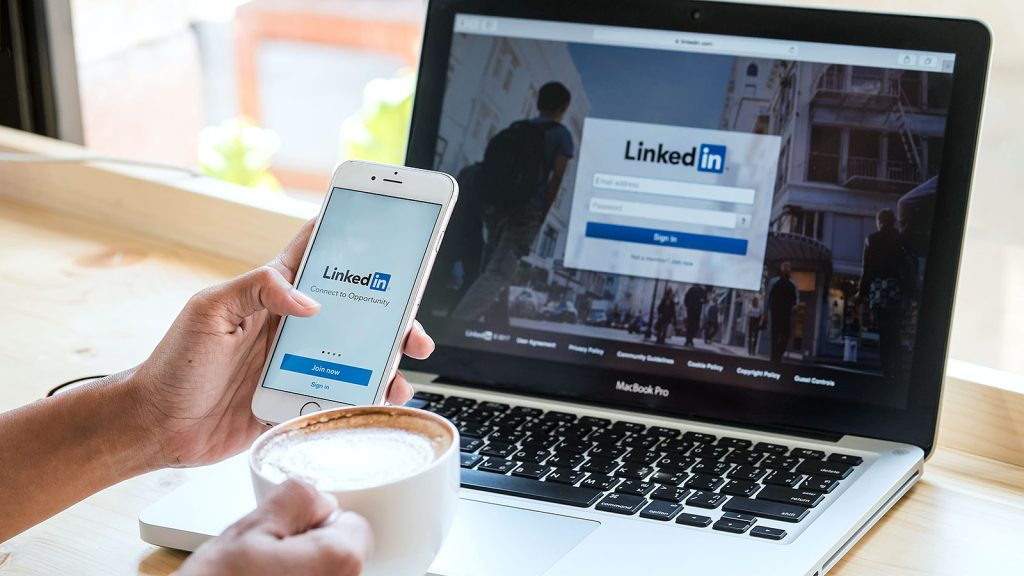 Building a Stellar LinkedIn Profile: Tips for Malaysian Job Seekers